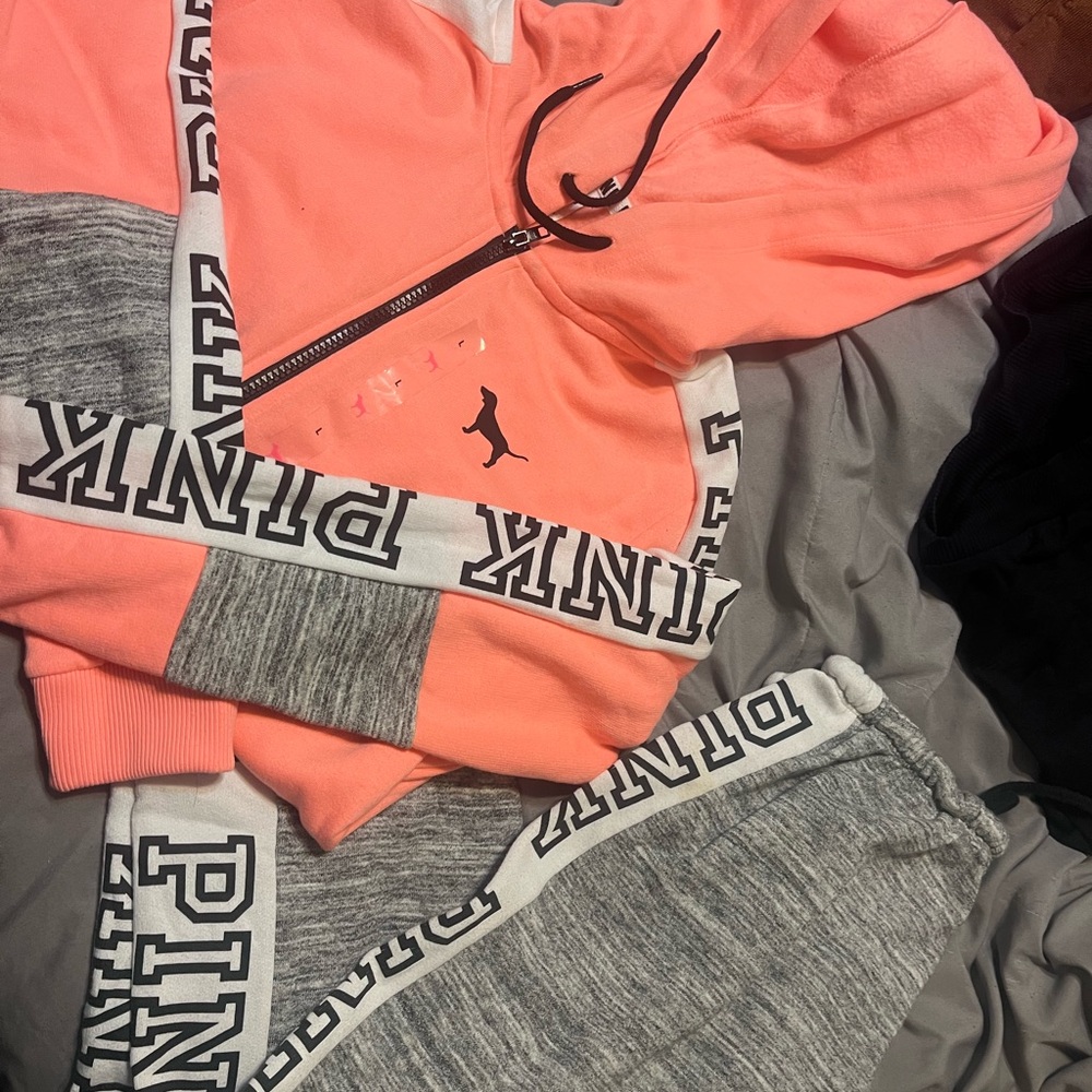SOLD Victoria's Secret PINK Set